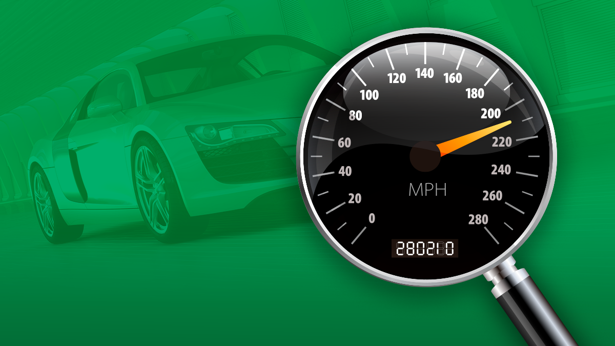 Using a Car Mileage Checker to Avoid Odometer Fraud