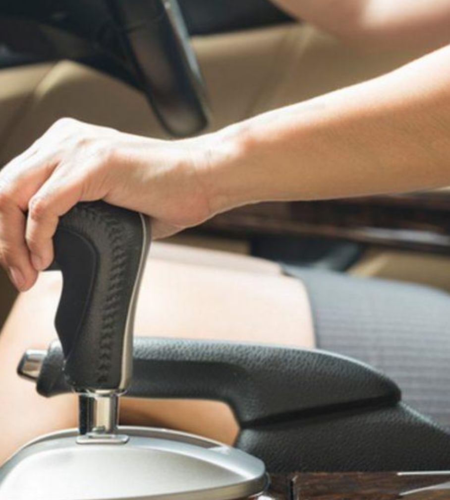 Why Automatic Driving Lessons Are the Smart Choice for Today’s Learners